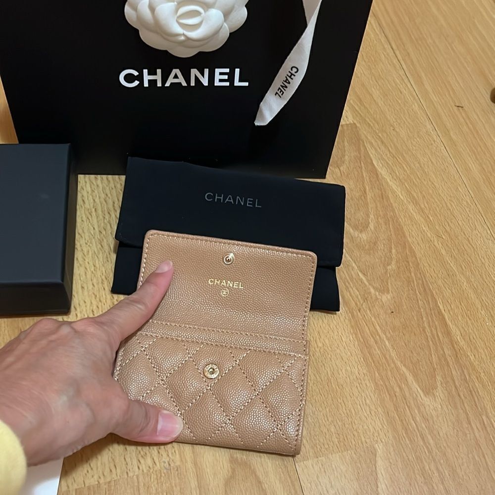 Chanel flap card holder - Picture 6 of 11